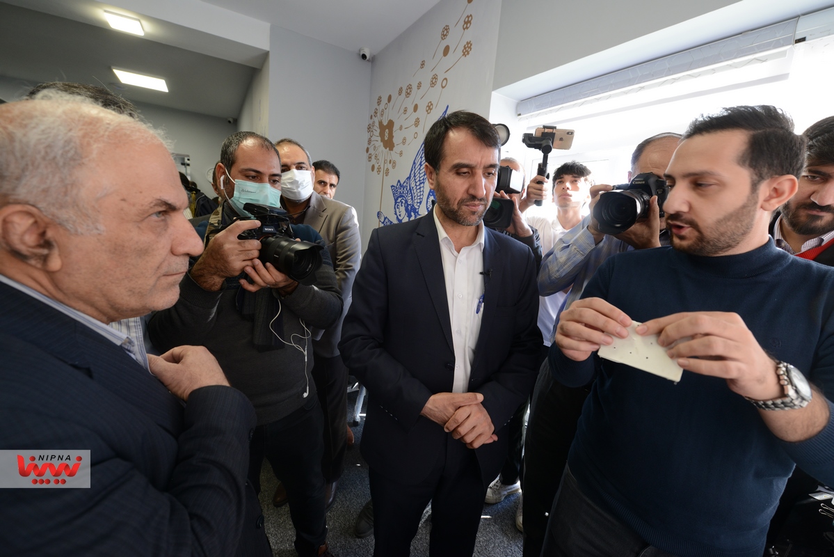 افتتاح نخستین مرکز نوآوری و فناوری در صنعت کاتالیست کشور 8