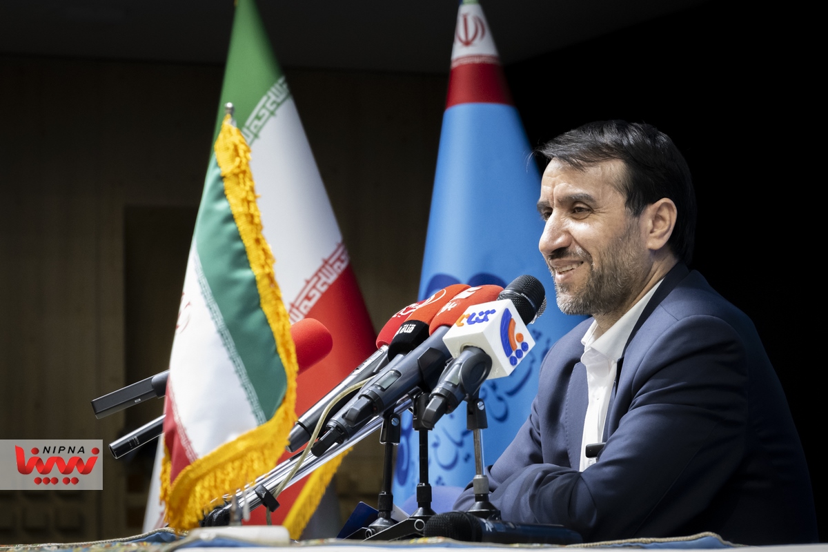 دیدار صمیمی معاون وزیر نفت و مدیرعامل شرکت ملی صنایع پتروشیمی با اصحاب رسانه 18