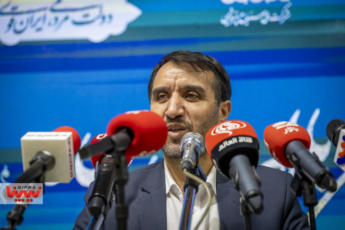 دیدار صمیمی معاون وزیر نفت و مدیرعامل شرکت ملی صنایع پتروشیمی با اصحاب رسانه 25