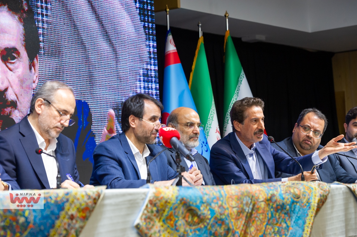 نشست تخصصی مدیران ارشد صنعت پتروشیمی با هدف تحقق "جهش تولید با مشارکت مردم" (2) 26