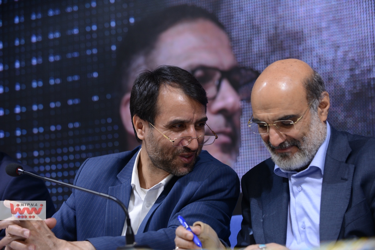 نشست تخصصی مدیران ارشد صنعت پتروشیمی با هدف تحقق "جهش تولید با مشارکت مردم" (2) 35