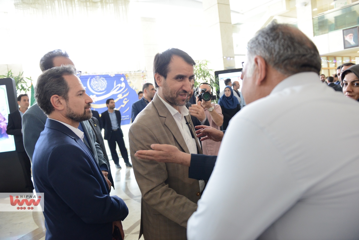 آئین دیدار عیدانه معاون وزیر نفت و مدیرعامل شرکت ملی صنایع پتروشیمی و هیئت مدیره، مدیران ارشد، مدیران عامل، مدیریت ها، کارکنان و فعالان صنعت پتروشیمی 3