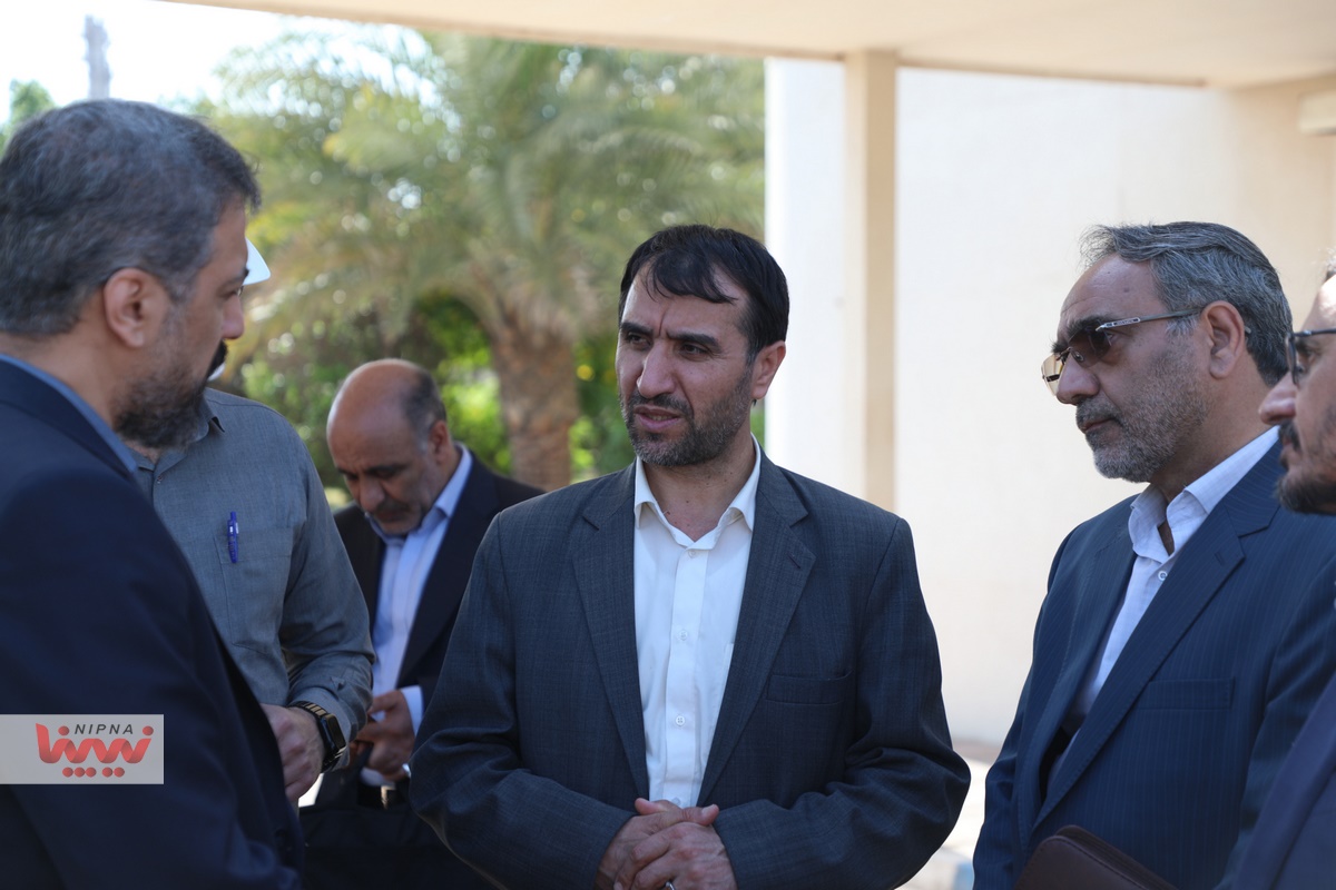 بازدید مهندس شاهمیرزایی معاون وزیر نفت و مدیرعامل شرکت ملی صنایع پتروشیمی از پتروشیمی آبادان 8