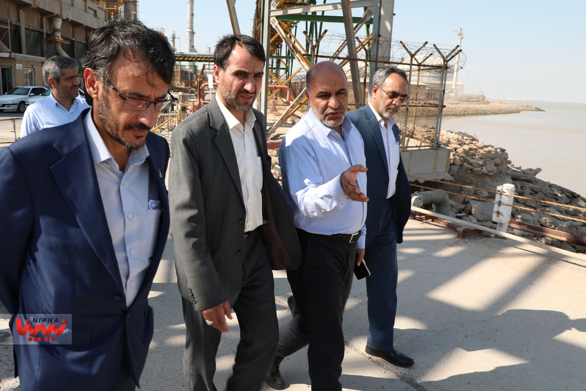 بازدید مهندس شاهمیرزایی معاون وزیر نفت و مدیرعامل شرکت ملی صنایع پتروشیمی از اسکله های صادراتی پایانه ها و مخازن 8
