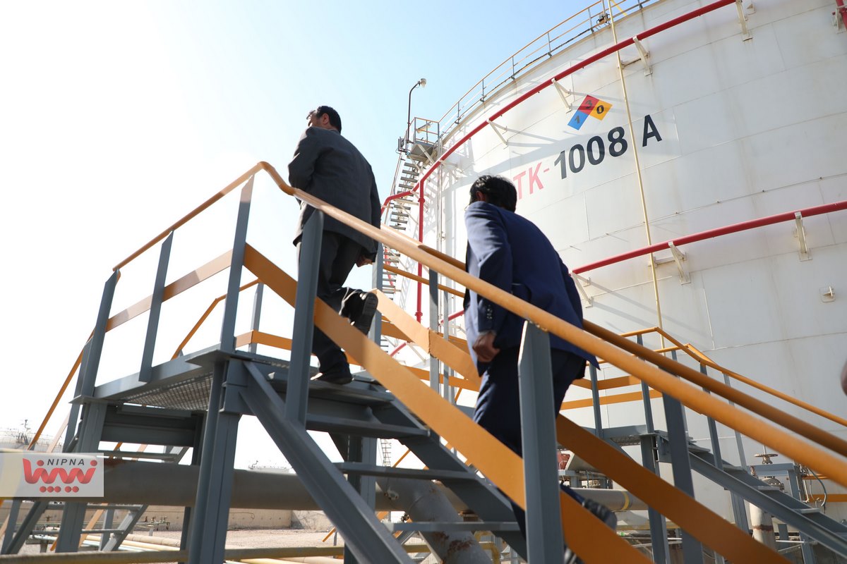 بازدید مهندس شاهمیرزایی معاون وزیر نفت و مدیرعامل شرکت ملی صنایع پتروشیمی از اسکله های صادراتی پایانه ها و مخازن 9