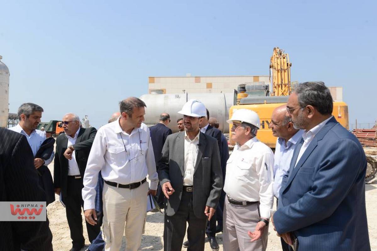بازدید مهندس شاهمیرزایی معاون وزیر نفت و مدیرعامل شرکت ملی صنایع پتروشیمی از شرکت توسعه صنعت لاوان