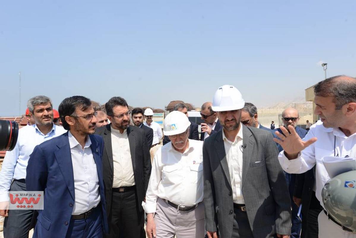 بازدید مهندس شاهمیرزایی معاون وزیر نفت و مدیرعامل شرکت ملی صنایع پتروشیمی از شرکت توسعه صنعت لاوان
