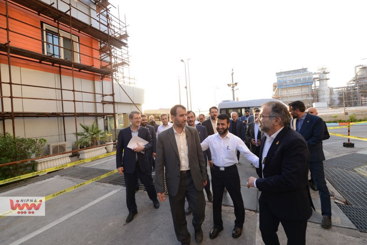 نشست مهندس شاهمیرزایی معاون وزیر نفت و مدیرعامل شرکت ملی صنایع پتروشیمی با مدیران شرکت پتروشیمی پارس 11