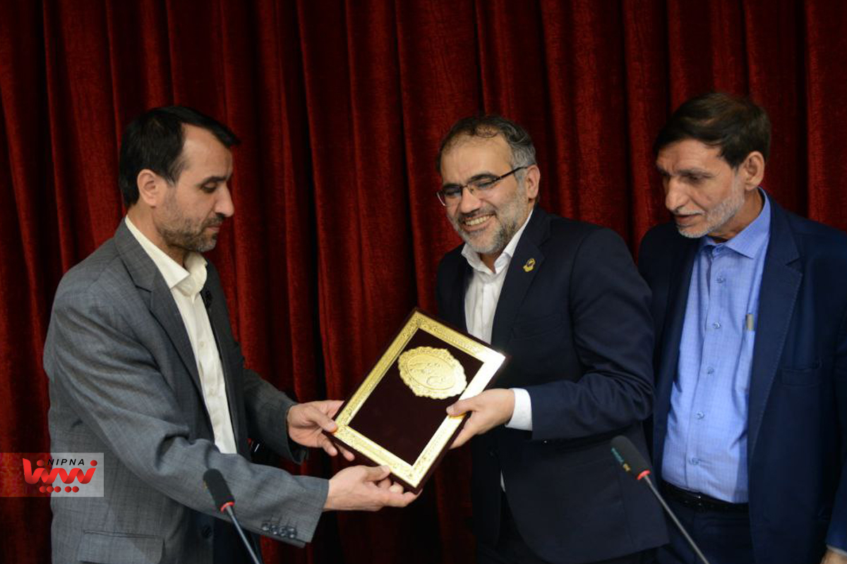 نشست مهندس شاهمیرزایی معاون وزیر نفت و مدیرعامل شرکت ملی صنایع پتروشیمی با مدیران شرکت پتروشیمی پارس 12