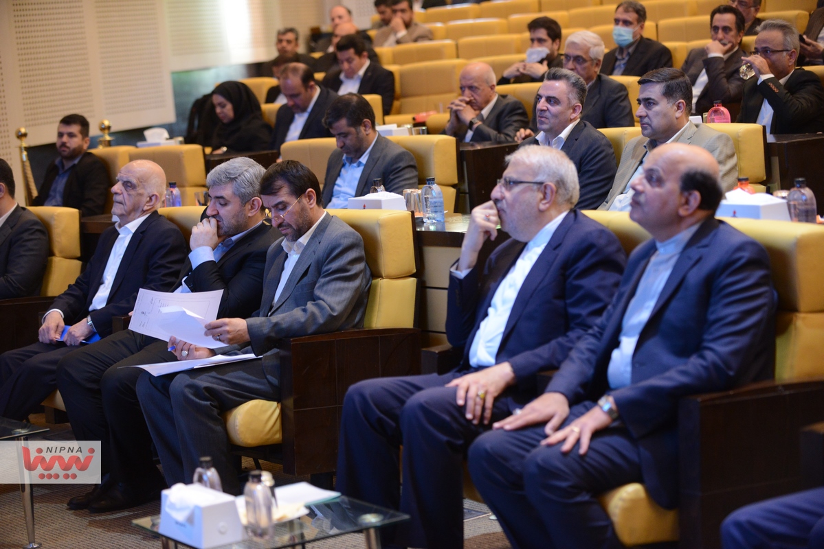 امضای تفاهم‌نامه‌های مطالعات طرح‌های توسعه 16 میدان گازی با هلدینگ‌ها، شرکت‌های پتروشیمی و شرکت‌های اکتشاف و تولید ایرانی 26