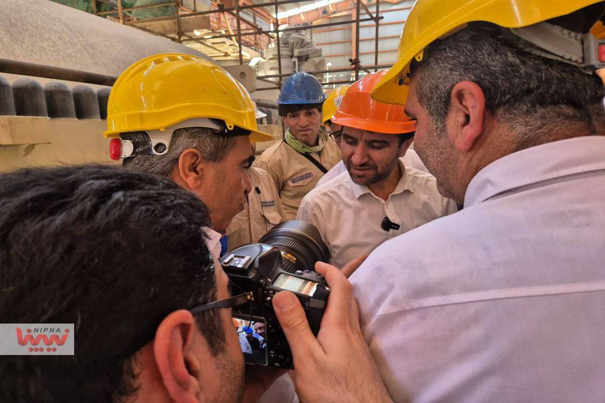 بازدید معاون وزیر نفت و مدیرعامل شرکت ملی صنایع پتروشیمی از طرح های پتروپالایش کنگان 6