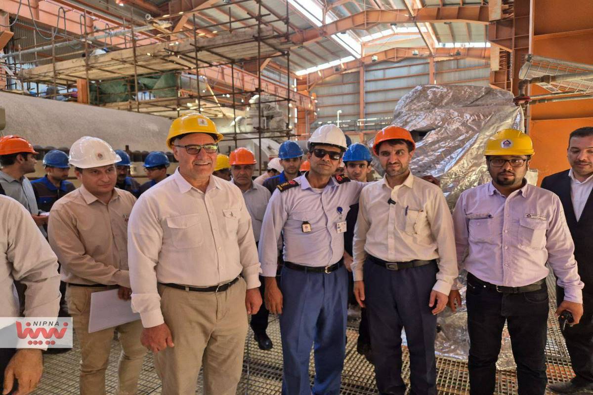 بازدید معاون وزیر نفت و مدیرعامل شرکت ملی صنایع پتروشیمی از طرح های پتروپالایش کنگان 11