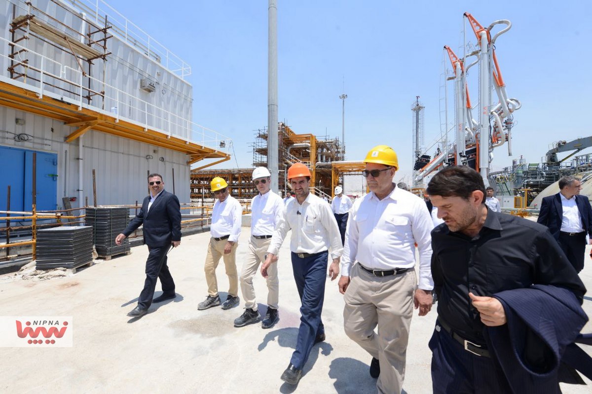 بازدید معاون وزیر نفت و مدیرعامل شرکت ملی صنایع پتروشیمی از واحد بازیابی اتان پتروپالایش کنگان 10