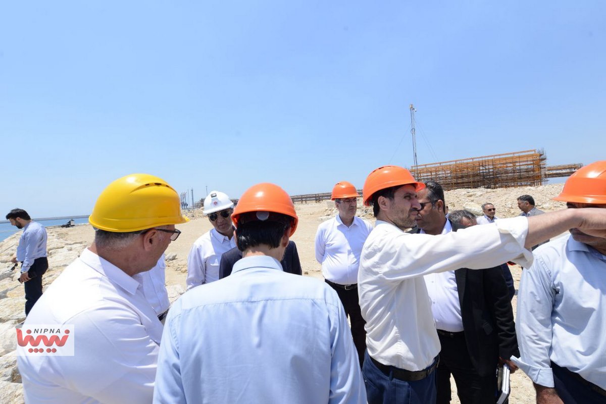 بازدید معاون وزیر نفت و مدیرعامل شرکت ملی صنایع پتروشیمی از واحد بازیابی اتان پتروپالایش کنگان 17