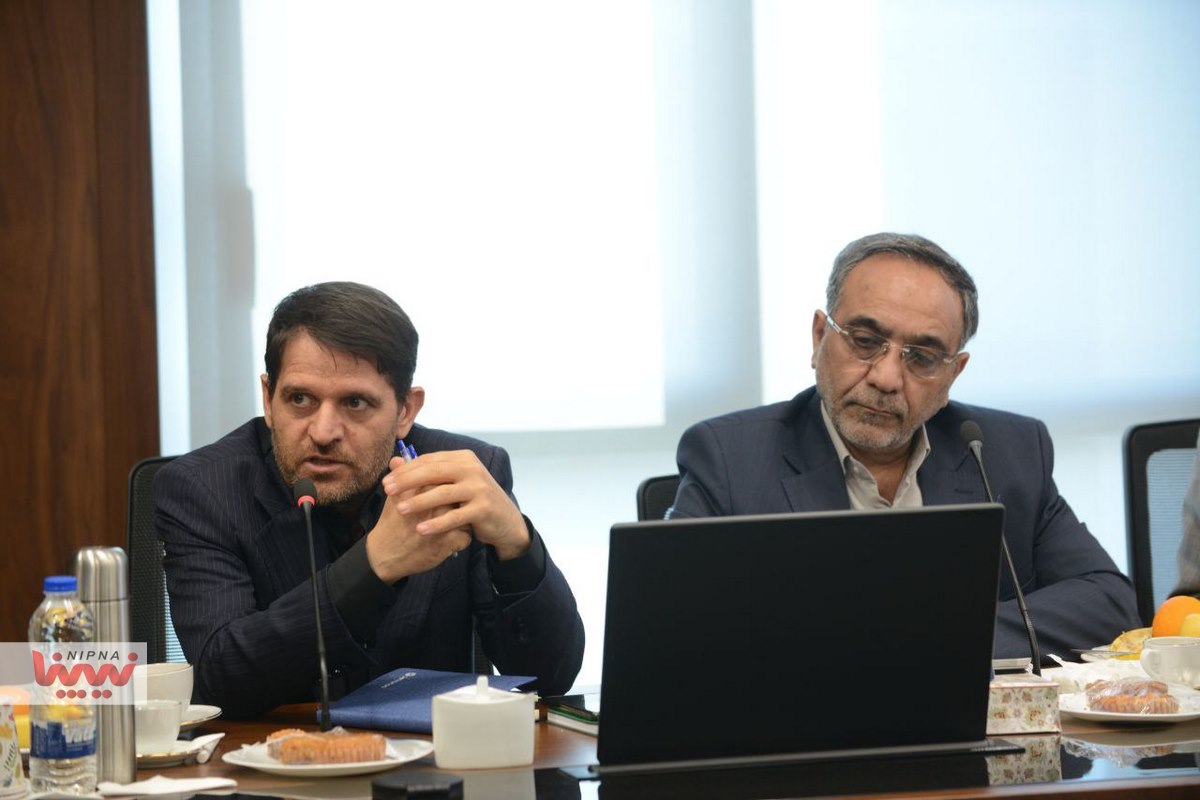 نشست معاون وزیر نفت و مدیرعامل شرکت ملی صنایع پتروشیمی با مدیران عامل شرکت های انتخاب کنگان، پیشگامان سیراف انرژی، ویستا انرژی ارغوان و سپهر کنگان 1