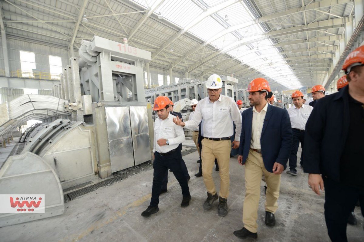 بازدید معاون وزیر نفت و مدیرعامل شرکت ملی صنایع پتروشیمی از منطقه ویژه اقتصادی لامرد 7