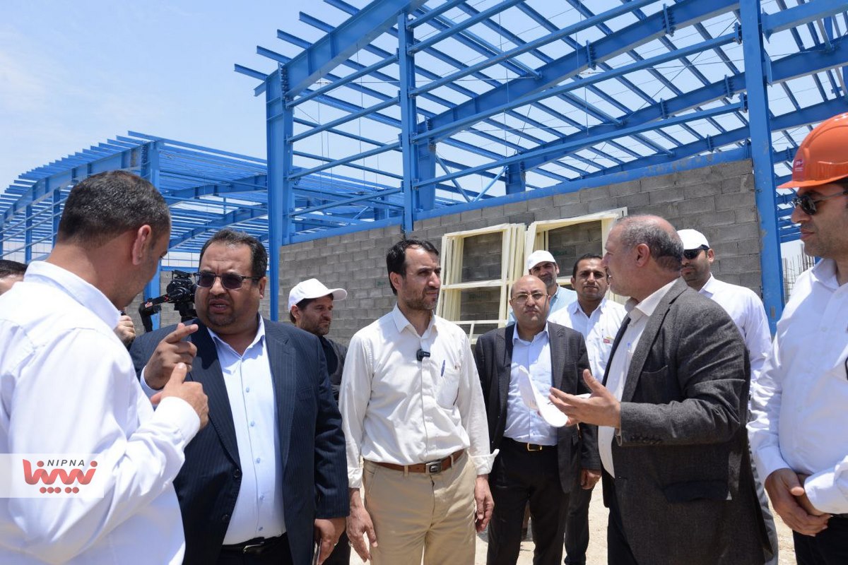 بازدید معاون وزیر نفت و مدیرعامل شرکت ملی صنایع پتروشیمی از منطقه انرژی بر پارسیان 13