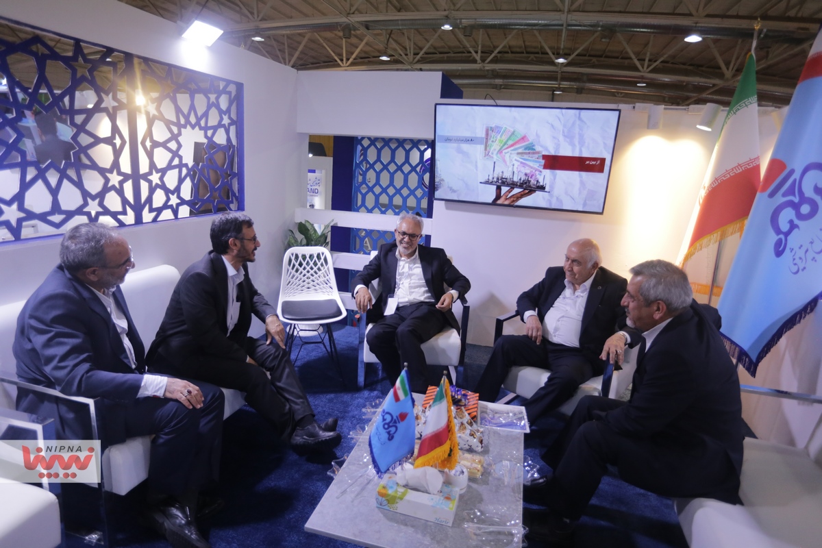 بیست و هشتمین نمایشگاه بین المللی نفت، گاز، پالایش و پتروشیمی (روز دوم) 15