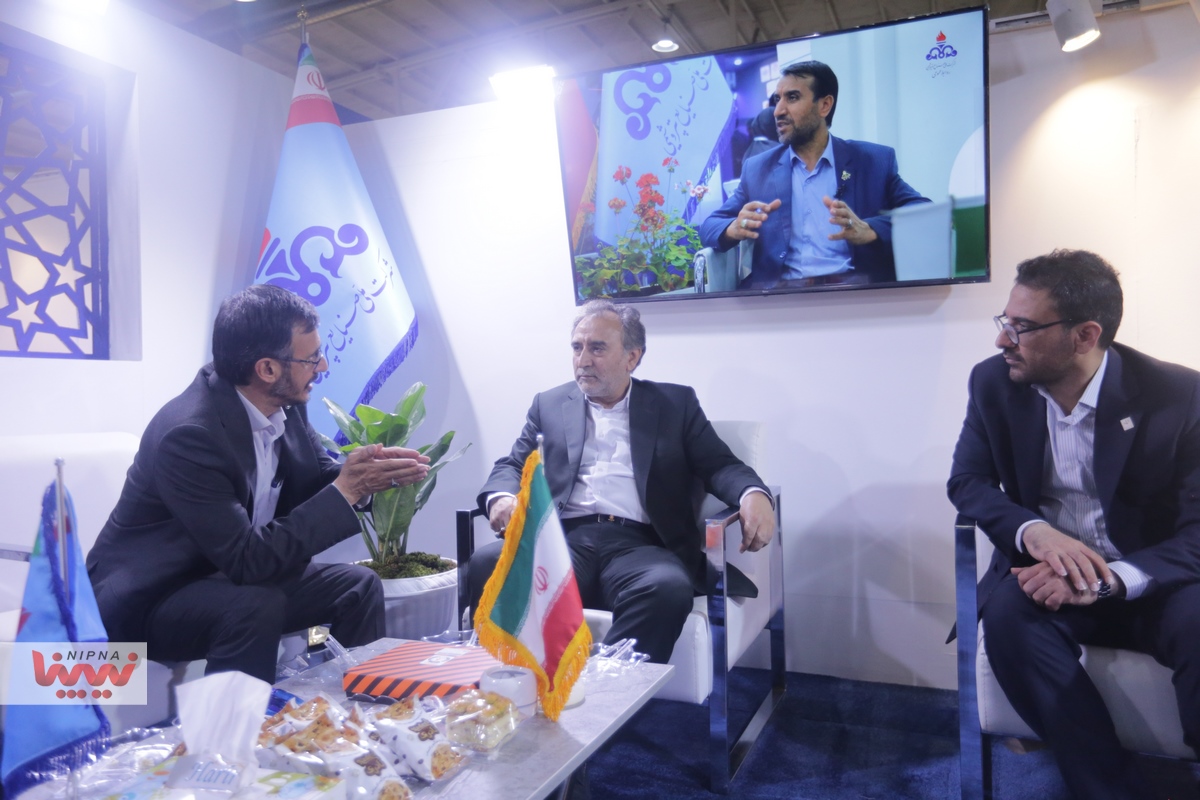 بیست و هشتمین نمایشگاه بین المللی نفت، گاز، پالایش و پتروشیمی (روز دوم) 17