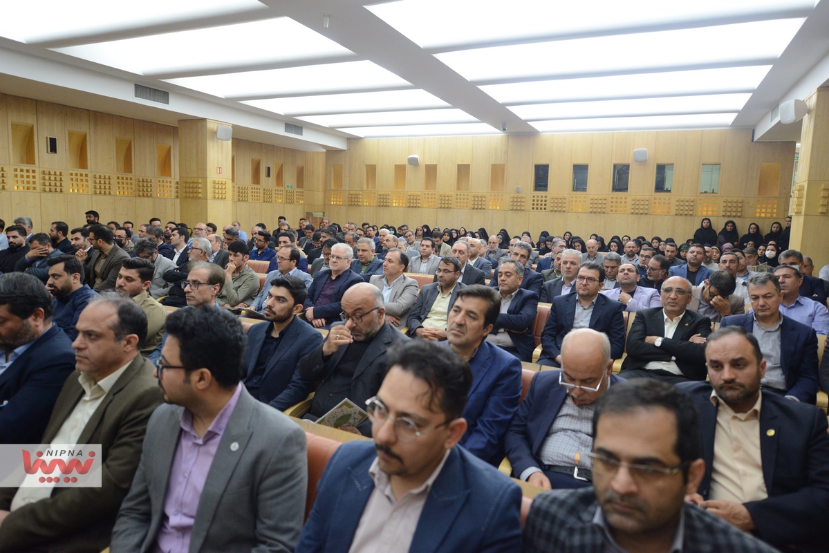 آیین بزرگداشت «شهید جمهور» در شرکت ملی صنایع پتروشیمی 16