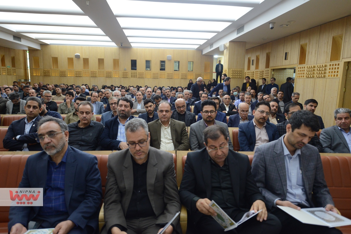 آیین بزرگداشت «شهید جمهور» در شرکت ملی صنایع پتروشیمی 17