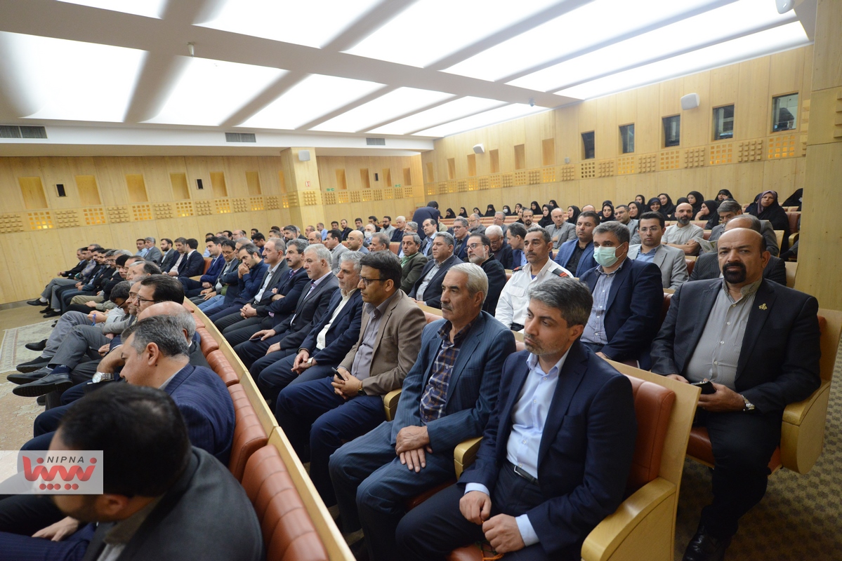 آیین بزرگداشت «شهید جمهور» در شرکت ملی صنایع پتروشیمی 24