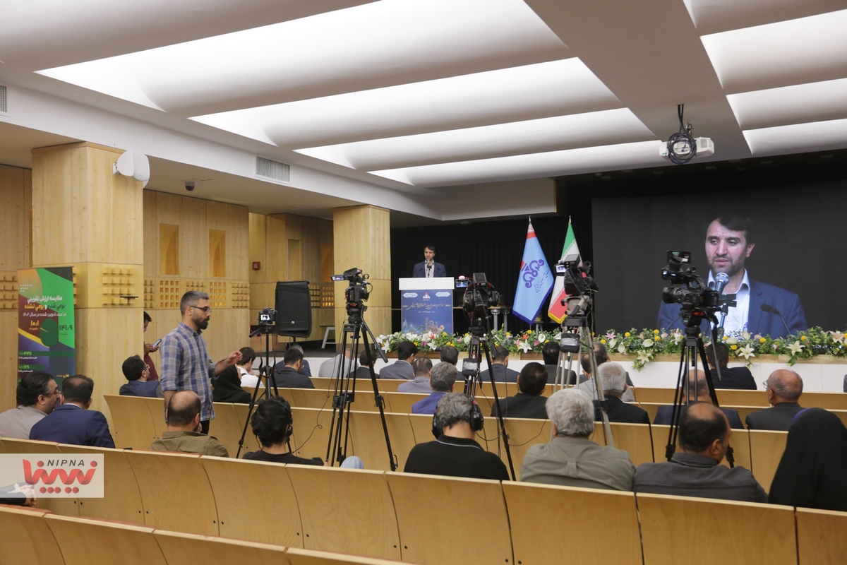 نخستین همایش ملی عرضه اعتباری محصولات پتروشیمی 29