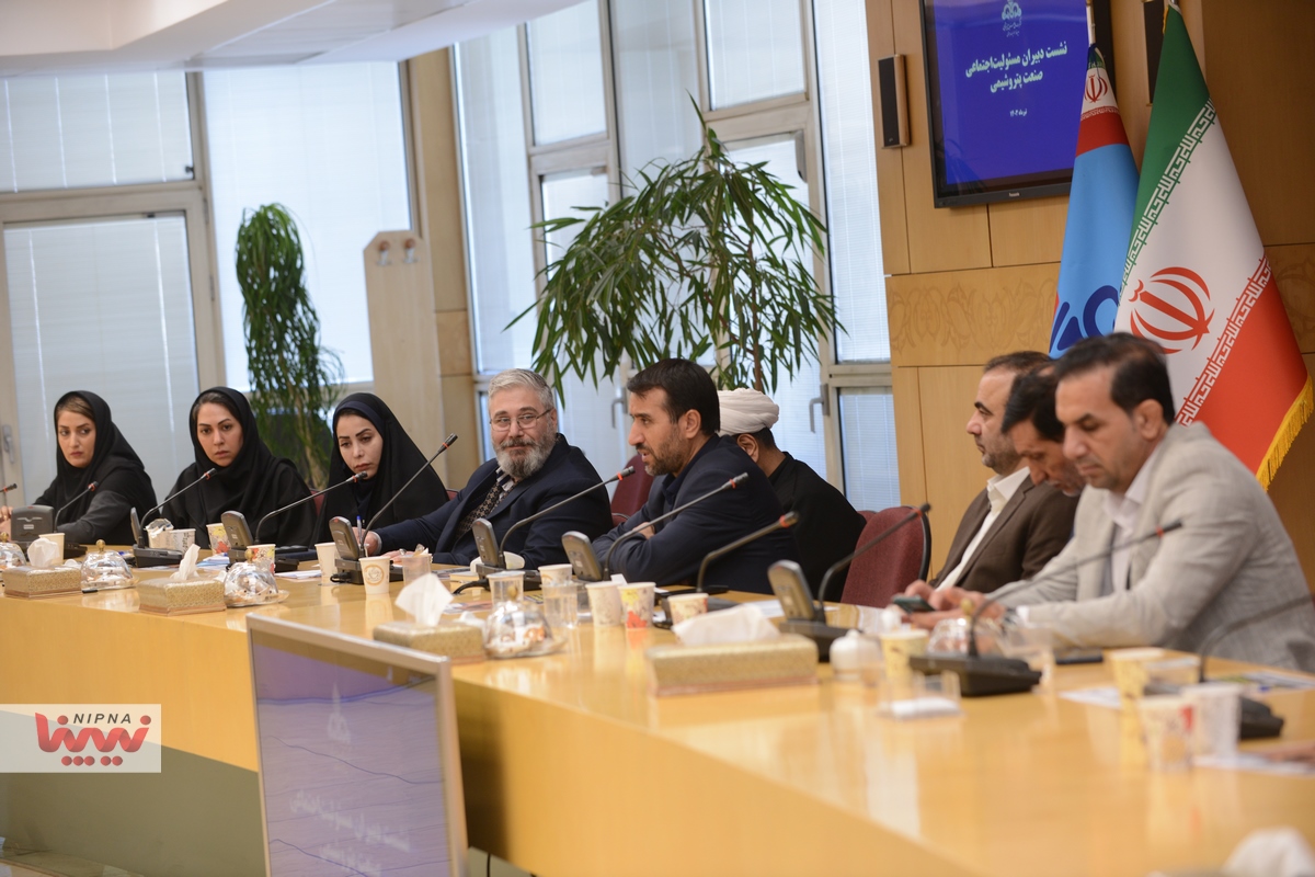 نشست دبیران مسئولیت اجتماعی صنعت پتروشیمی 6