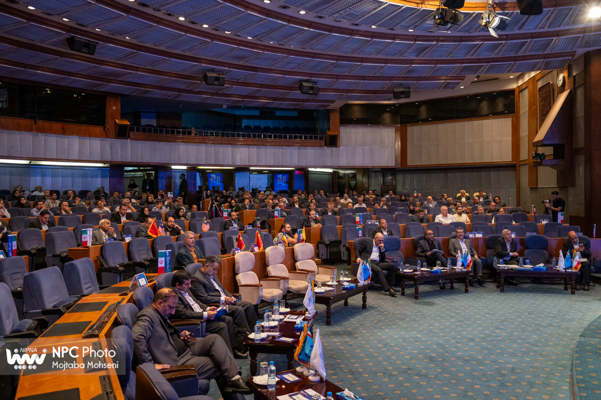 جلسه پروژه های تحقیقاتی و فناوری (پانزدهمین همایش بین المللی صنعت پتروشیمی ایران(IPF)) 6