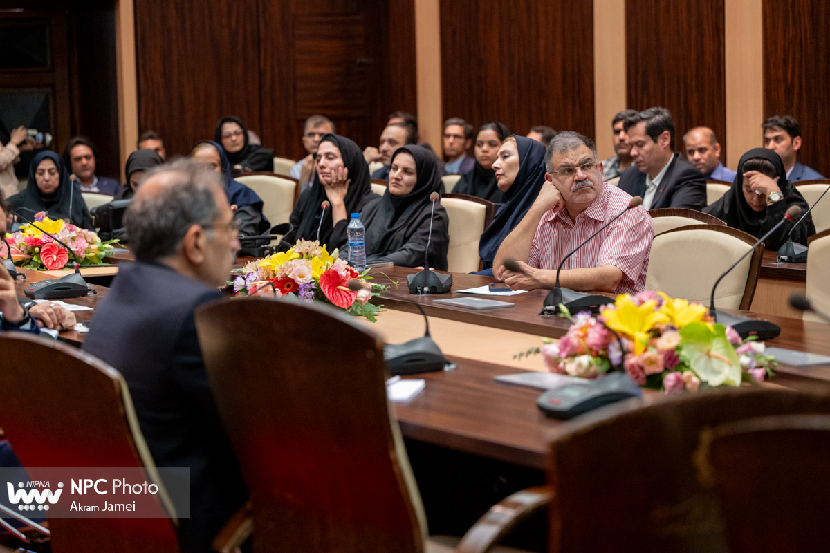 کارگاه آموزشی صنعتی سازی و تجاری سازی کاتالیزورها (پانزدهمین همایش بین المللی صنعت پتروشیمی ایران (IPF)) 6