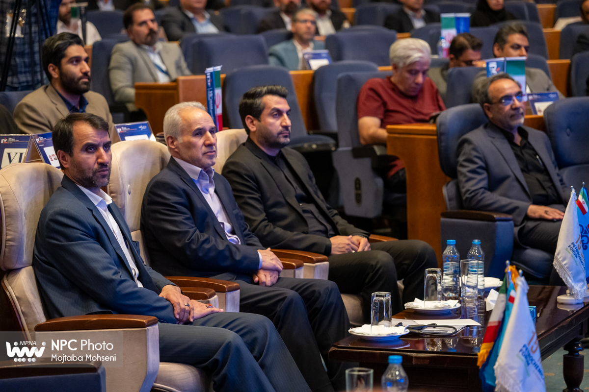 آیین اختتامیه پانزدهمین همایش بین المللی صنعت پتروشیمی ایران (IPF) 28