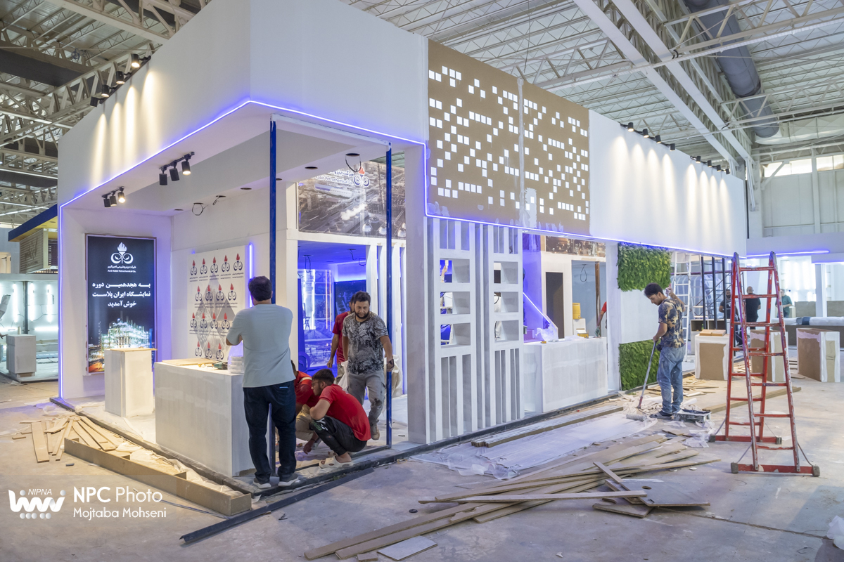 غرفه سازی هجدهمین نمایشگاه بین المللی ایران پلاست 14