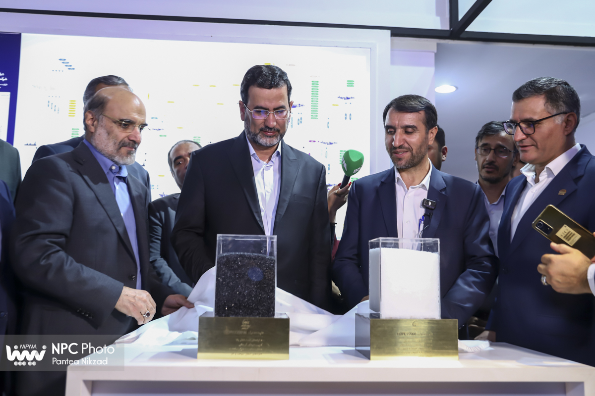 آغاز به‌کار رسمی هجدهمین نمایشگاه بین‌المللی ایران‌پلاست (1) 10