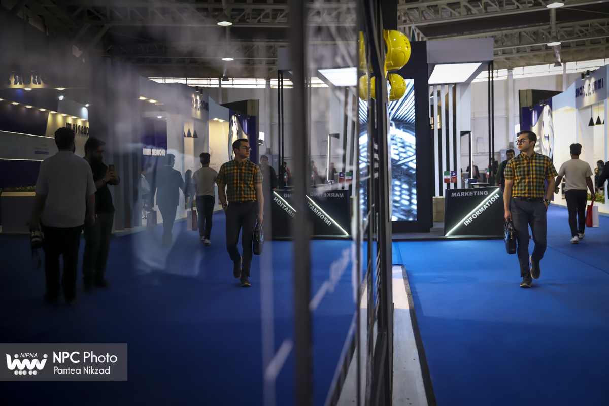 سالن 8 و 9 در اولین روز از هجدهمین نمایشگاه بین المللی ایران پلاست 43