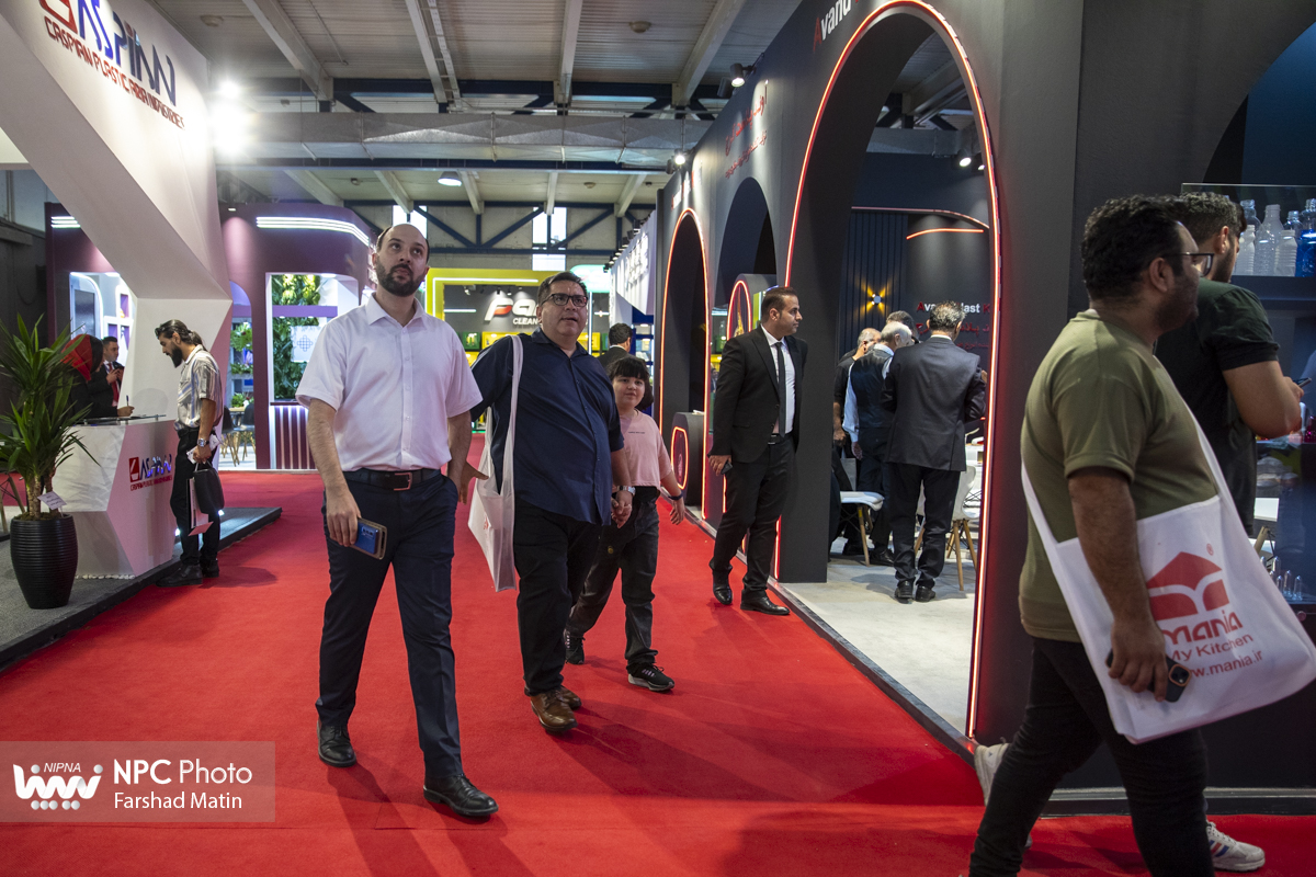 سالن 44 در اولین روز از هجدهمین نمایشگاه بین المللی ایران پلاست 28