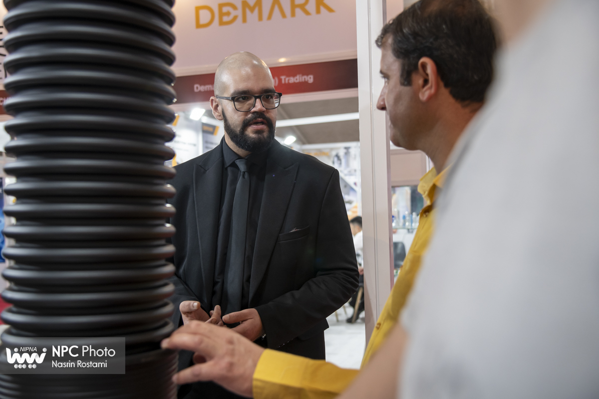 سالن 35 در اولین روز از هجدهمین نمایشگاه بین المللی ایران پلاست 14