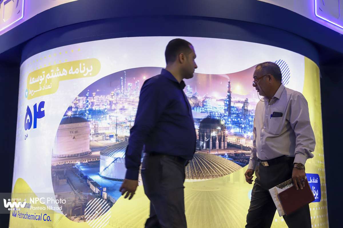 غرفه شرکت ملی صنایع پتروشیمی در دومین روز از هجدهمین نمایشگاه بین‌المللی ایران‌پلاست 27