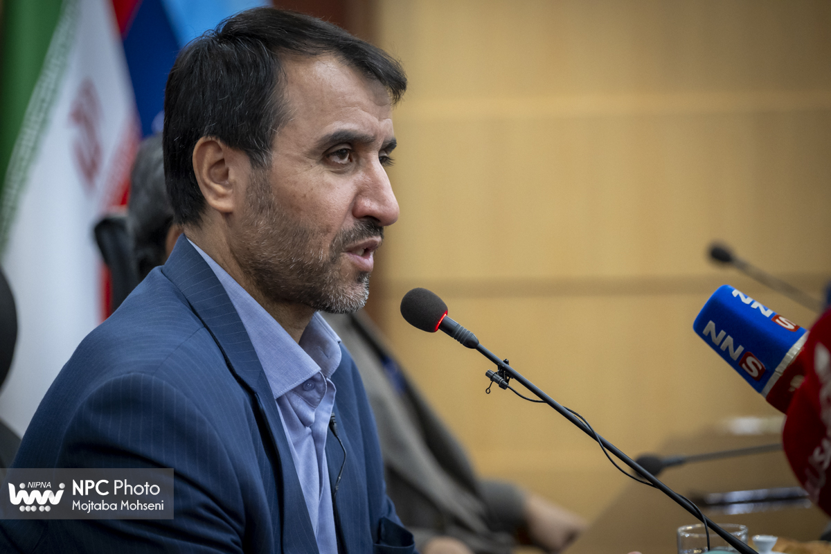 نشست خبری مدیرعامل شرکت ملی صنایع پتروشیمی در هجدهمین نمایشگاه ایران‌پلاست 8