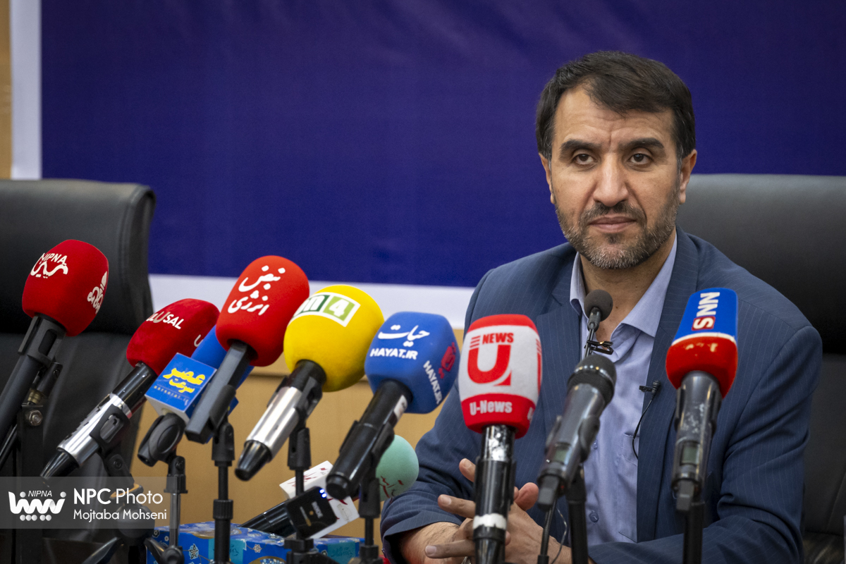 نشست خبری مدیرعامل شرکت ملی صنایع پتروشیمی در هجدهمین نمایشگاه ایران‌پلاست 15