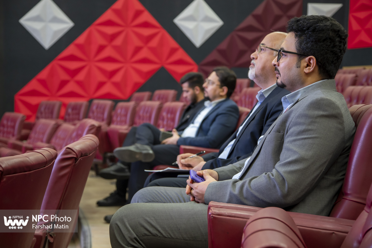 کارگاه آموزشی راهکارهای انتقال کامل ریسک به شرکت های بیمه و استفاده از پوشش حداکثری بیمه های در راستای بازگشت سریع به مدار تولید 12