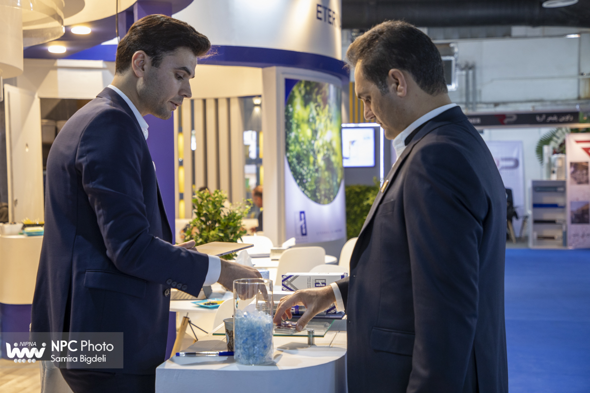 سالن 11 و 10 در دومین روز از هجدهمین نمایشگاه بین المللی ایران پلاست 13