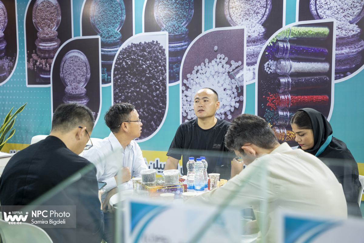 سالن 11 و 10 در دومین روز از هجدهمین نمایشگاه بین المللی ایران پلاست 16