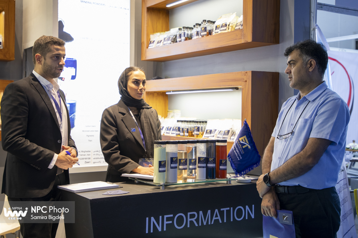 سالن 11 و 10 در دومین روز از هجدهمین نمایشگاه بین المللی ایران پلاست 19