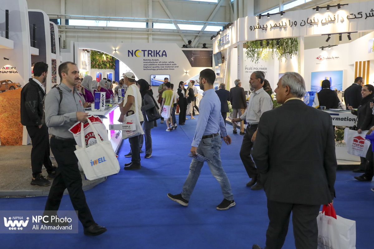 سالن 6 در سومین روز از هجدهمین نمایشگاه بین المللی ایران پلاست 13