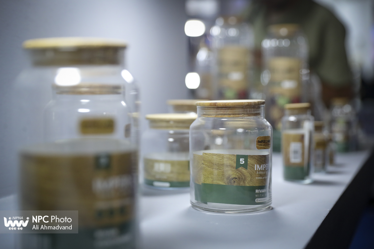 سالن 10-11 در سومین روز از هجدهمین نمایشگاه بین المللی ایران پلاست 18