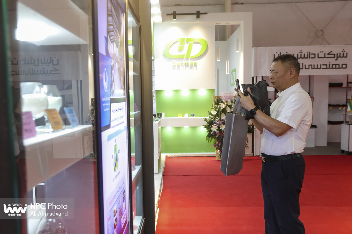 سالن 27 در سومین روز از هجدهمین نمایشگاه بین المللی ایران پلاست 6