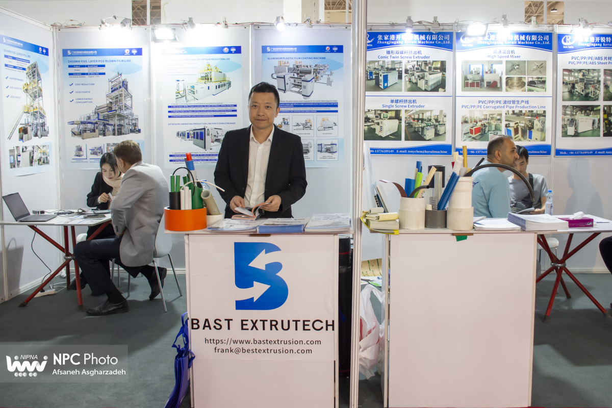 سالن 35 در سومین روز از هجدهمین نمایشگاه بین المللی ایران پلاست 11