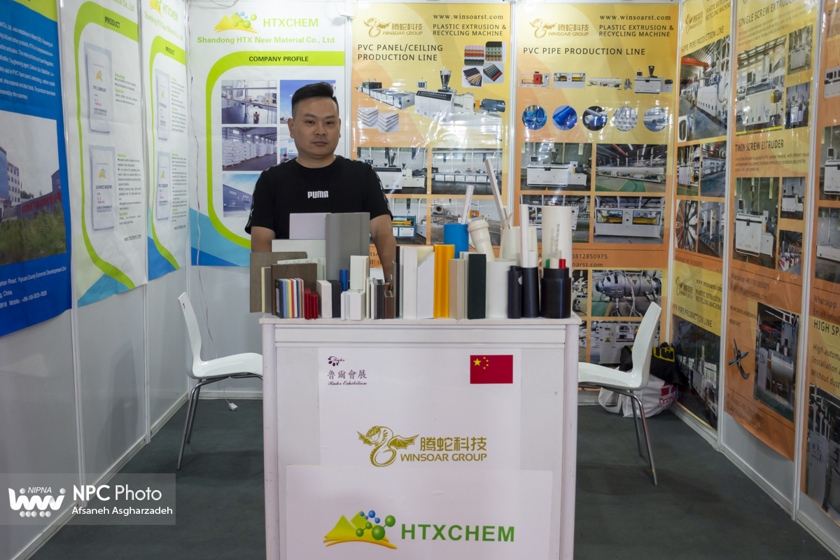 سالن 35 در سومین روز از هجدهمین نمایشگاه بین المللی ایران پلاست 12