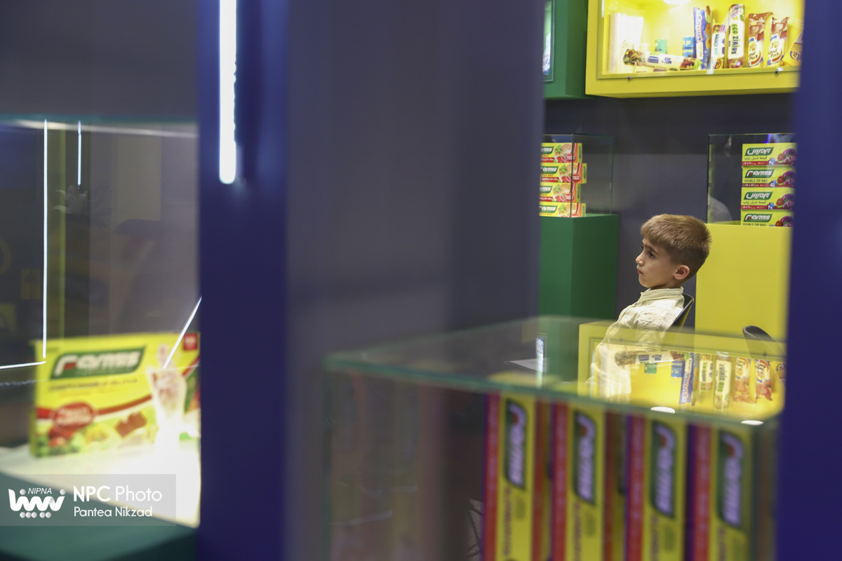 سالن 44 در سومین روز از هجدهمین نمایشگاه بین المللی ایران پلاست 32