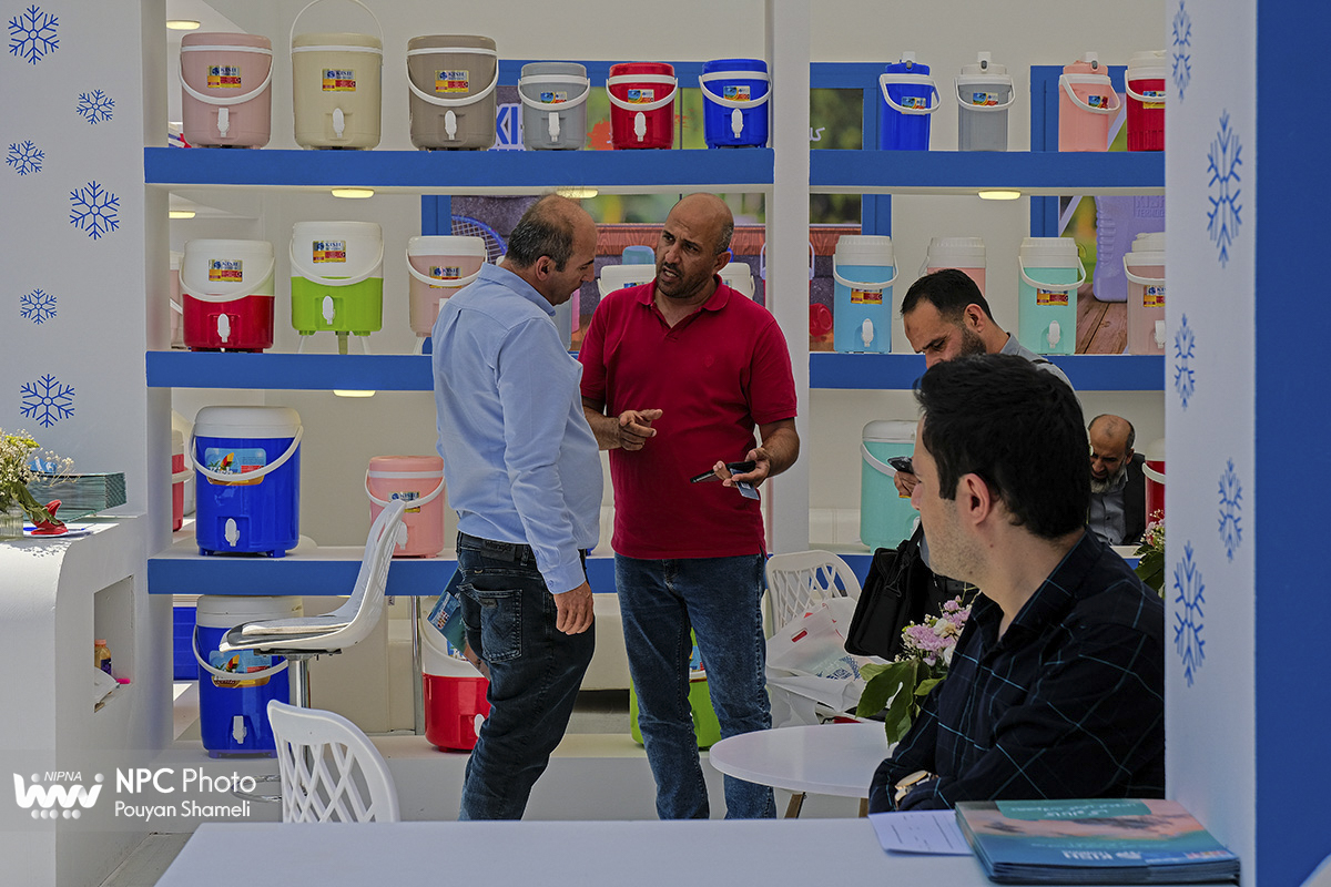 حاشیه های سومین روز از هجدهمین نمایشگاه بین‌المللی ایران‌پلاست 11